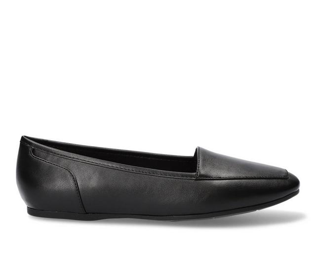 Women's Easy Street Thrill Flats in Black color