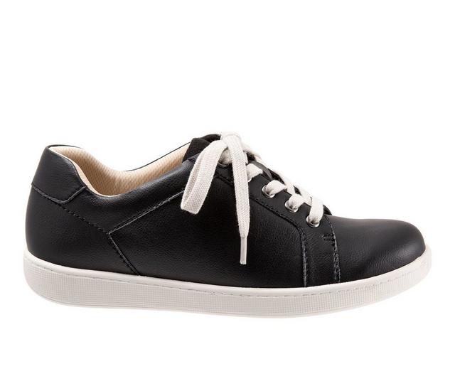 Women's Trotters Adore Sneakers in Black color