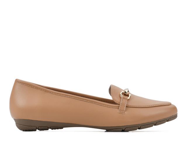 Women's Cliffs by White Mountain Glowing Loafers in Light Tan color