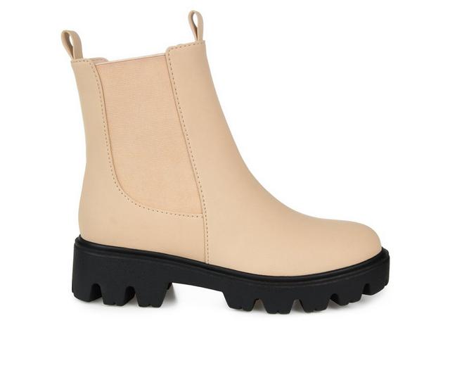 Women's Journee Collection Ivette Lugged Chelsea Boots in Tan color