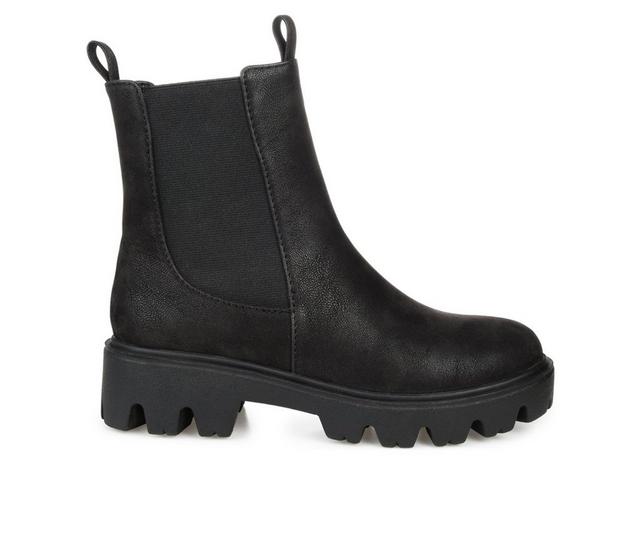 Women's Journee Collection Ivette Lugged Chelsea Boots in Black color