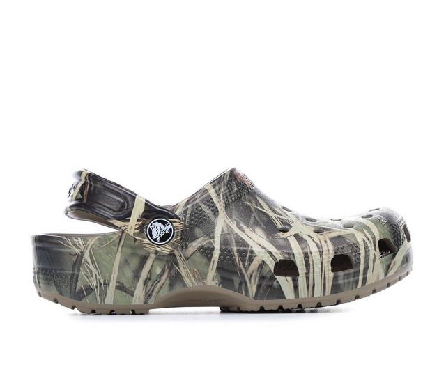 Kids' Crocs Little Kid & Big Kid Classic Realtree 2 Clogs in Khaki color