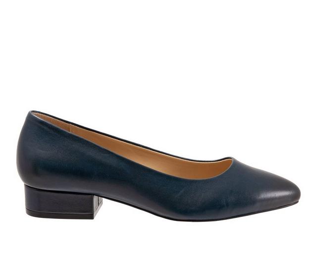 Women's Trotters Jewel Pumps in Navy color
