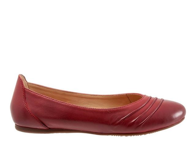 Women's Softwalk Safi Flats in Dark Red color