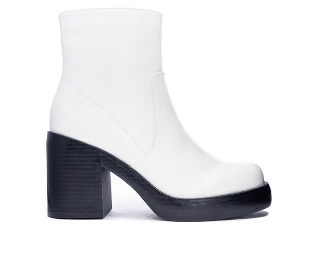 Women's Dirty Laundry Groovy Booties in White color