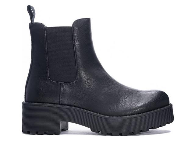 Women's Dirty Laundry Maps Platform Chelsea Boots in Black color
