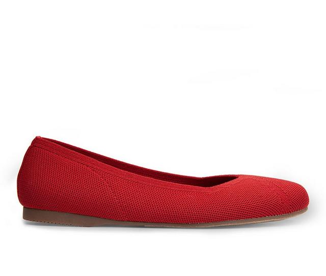 Women's Me Too Hart Flats in Heart Red color