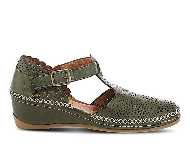 Women's SPRING STEP Airy Wedge Heels in Green color