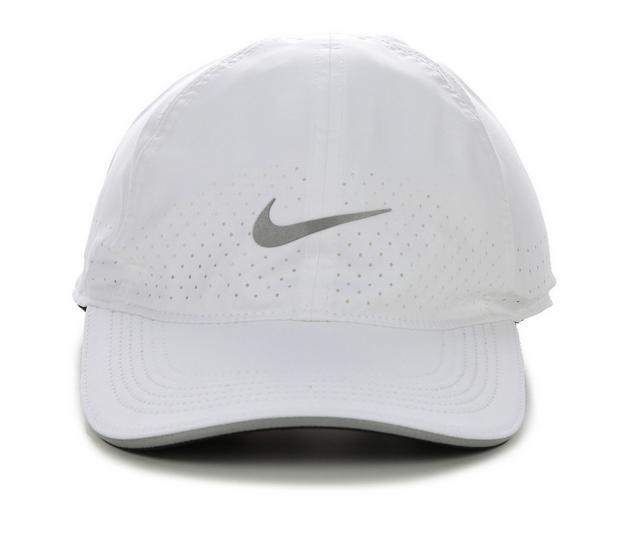 Nike Dri-FIT Aerobill Featherlight Cap in White color