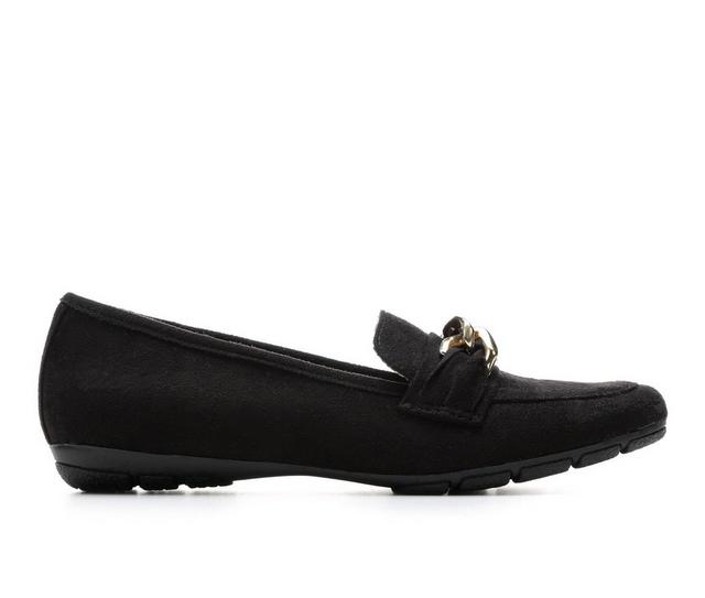 Women's Cliffs by White Mountain Gainful Loafers in Black color