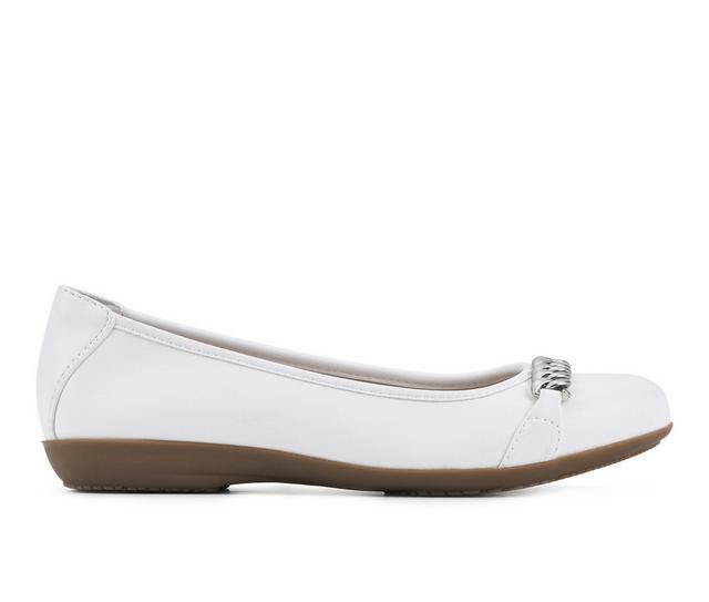 Women's Cliffs by White Mountain Charmed Flats in White Smooth color