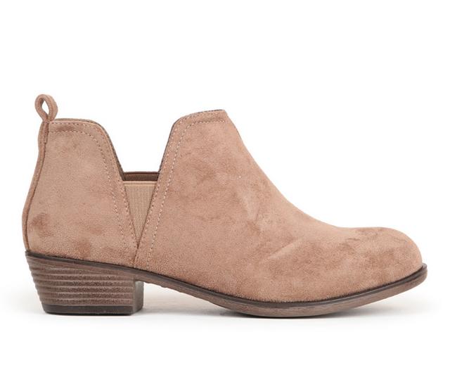 Women's Pierre Dumas Kenzie 9 Booties in Taupe color