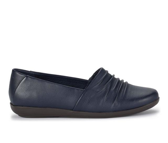 Women's Baretraps Piper Flats in Navy color