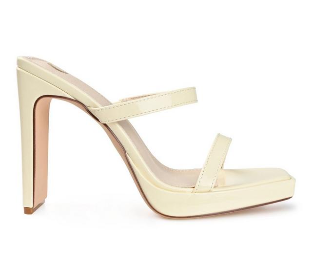 Women's Journee Collection Naivee Dress Sandals in Off White color