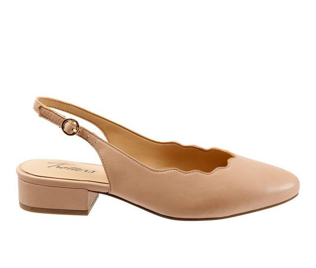 Women's Trotters Joselyn Slingback Pumps in Nude color