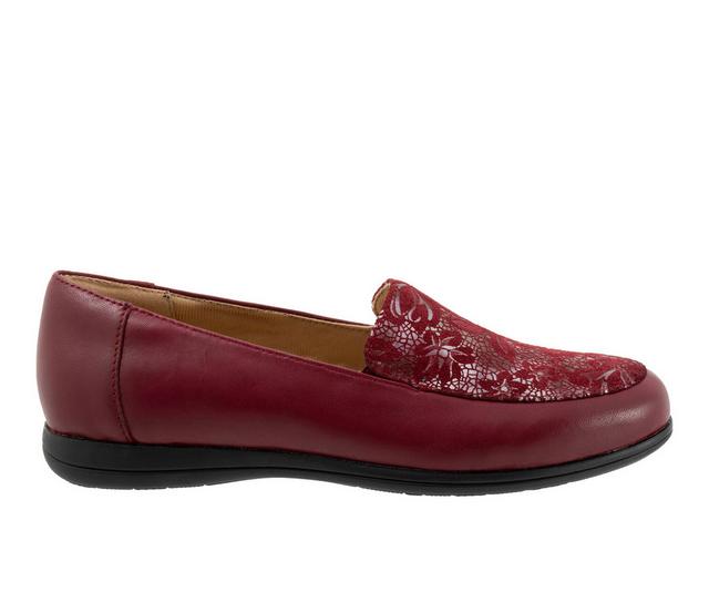 Women's Trotters Deanna Loafers in Sangria Floral color