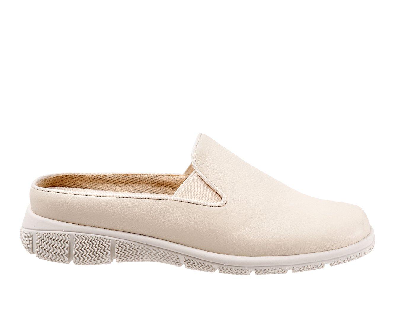 Women's Trotters Uma Clogs