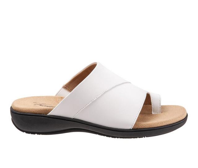 Women's Trotters Regina Sandals in White color