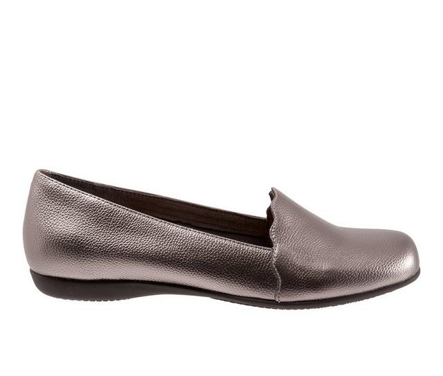 Women's Trotters Sage Flats in Pewter color