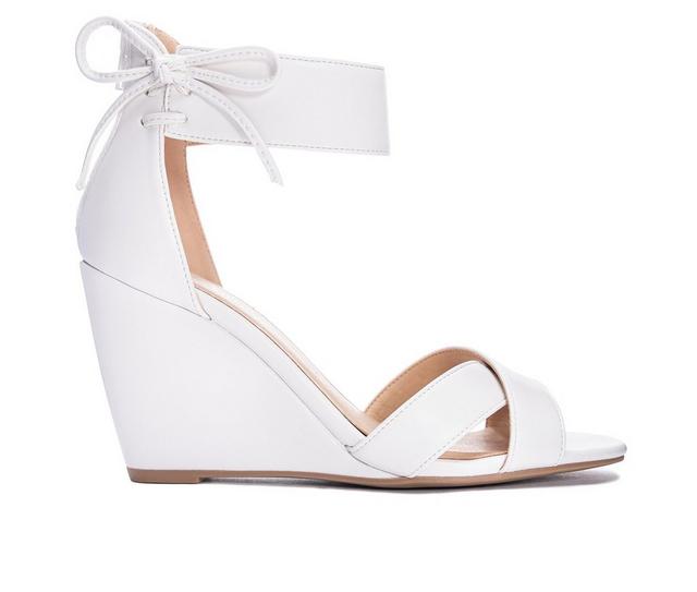 Women's CL By Laundry Canty Dress Wedges in White color