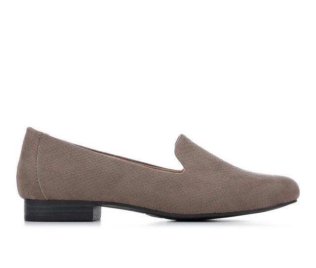 Women's Me Too Sutton Flats in Desert Taupe color