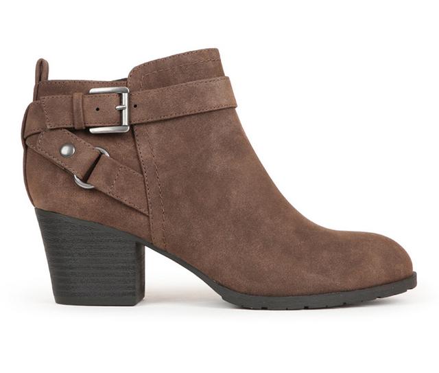 Women's Indigo Road Saydie Booties in Dark Brown color