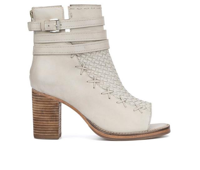 Women's Vintage Foundry Co Lexi Booties in Ivory color
