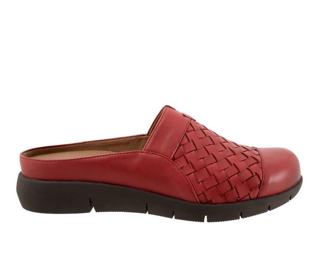 Women's Softwalk San Marcos II Clogs in Red color