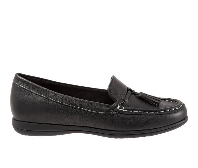 Women's Trotters Dawson Moccasin Loafers in Black color
