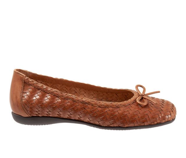 Women's Trotters Gillian Flats in Luggage color