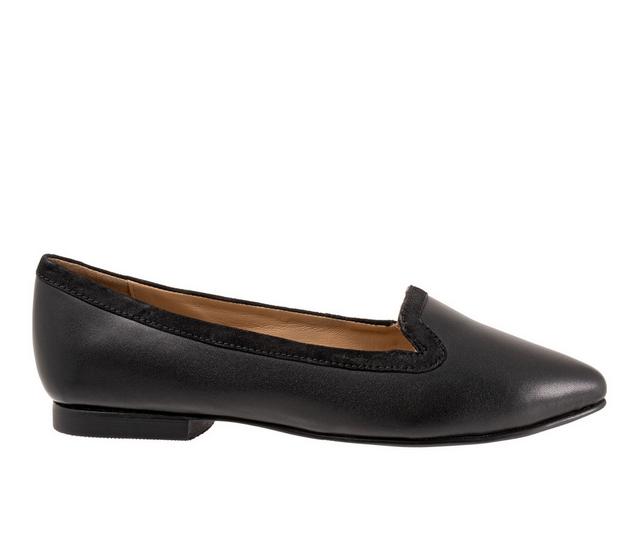 Women's Trotters Hannah Flats in Black color