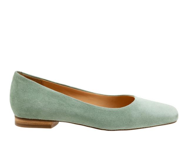 Women's Trotters Honor Flats in Seafoam Green color