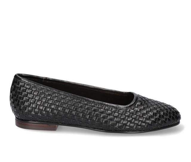 Women's Bella Vita Kimiko Flats in Black Woven color