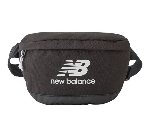 New Balance Athletics Waist Bag in Black color