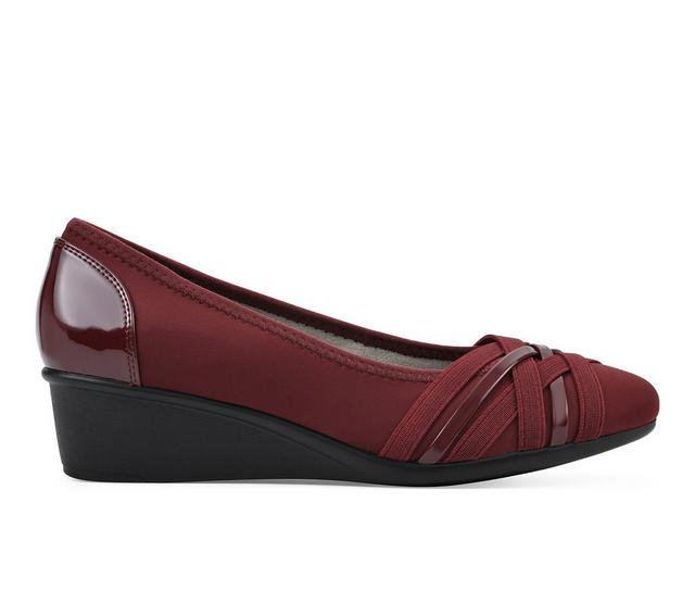 Women's Cliffs by White Mountain Bowie Wedge in Burgundy color