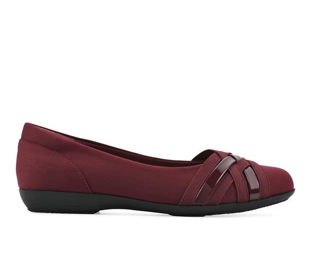 Women's Cliffs by White Mountain Chic Flats in Dark Burgundy color