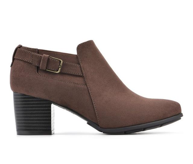 Women's White Mountain Noah Heeled Ankle Booties in Dark Brown color