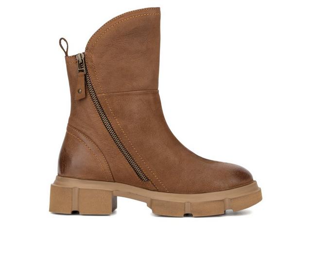 Women's Vintage Foundry Co Juliette Booties in Tan color
