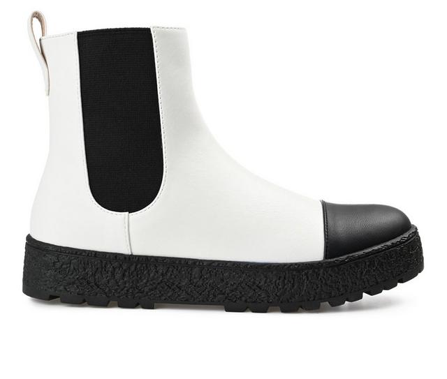 Women's Journee Collection Jenie Chelsea Booties in White color
