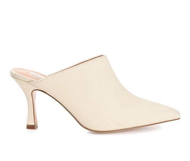 Journee Collection Shiyza Pumps in Nude color