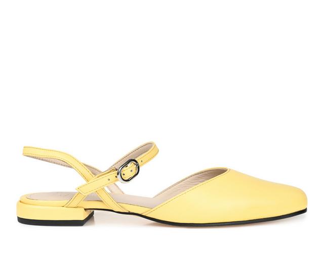 Women's Journee Signature Amannda Flats in Yellow color