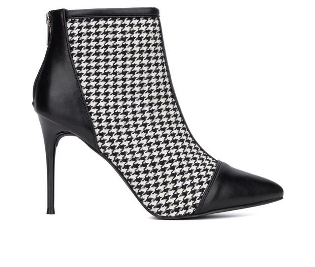 Women's New York and Company Charlie Heeled Booties in Black/White color