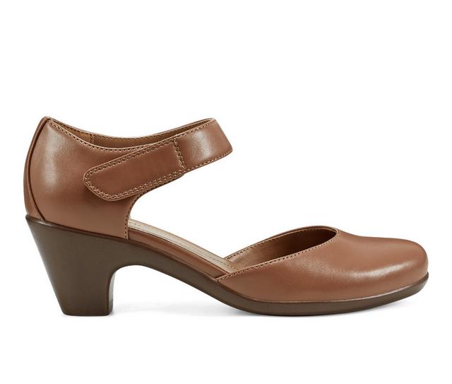 Women's Easy Spirit Casity Pumps in Tan Leather color