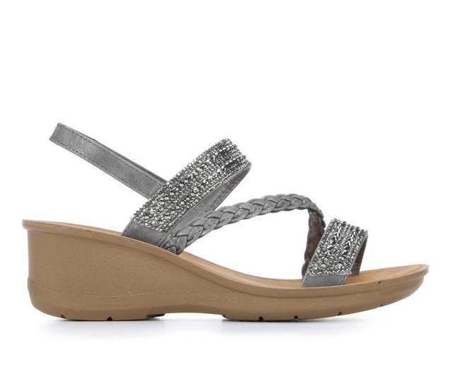 Women's Daisy Fuentes Dulce Sandals in Pewter color