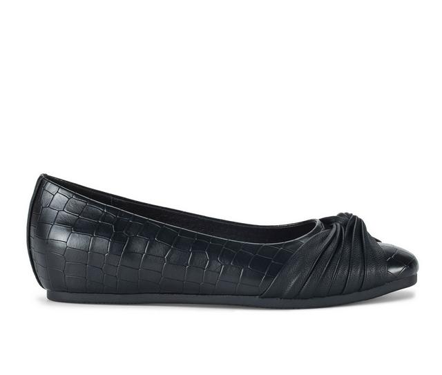 Women's Baretraps Chainey Flats in Black croco color