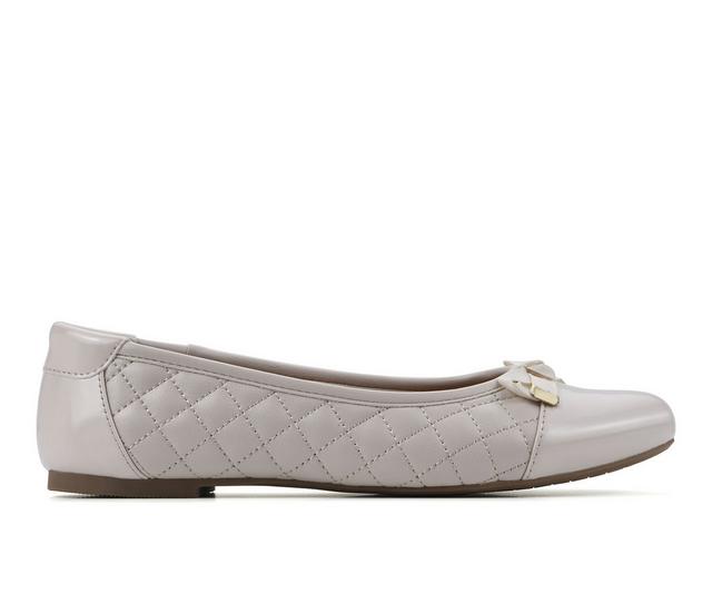 Women's White Mountain Seaglass Flats in Eggshell color