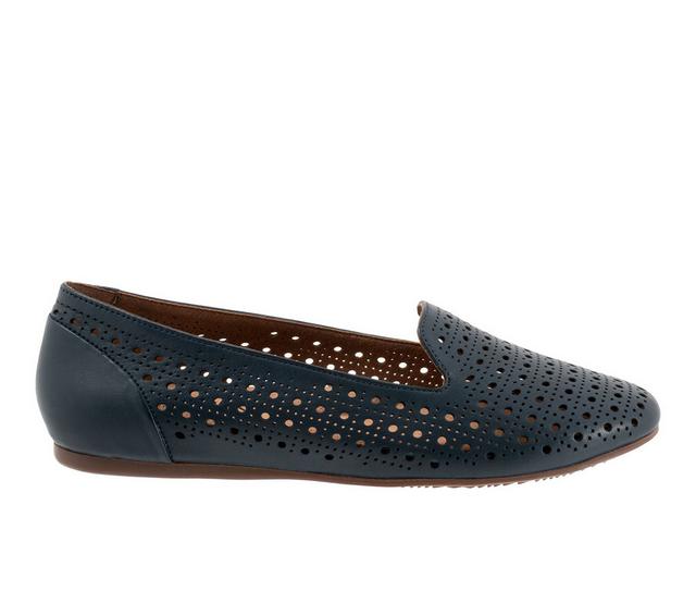 Women's Softwalk Shelby Perf Flats in Navy color