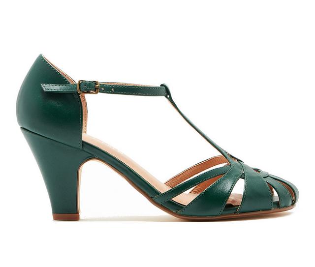 Women's Chelsea Crew Sergi Pumps in Green color