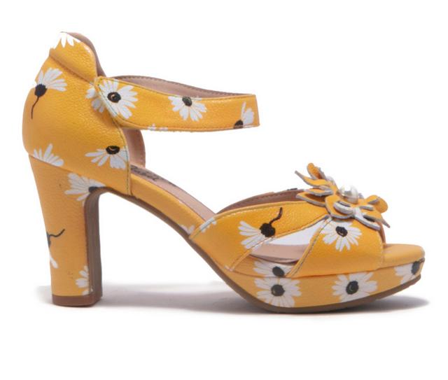 Women's Chelsea Crew Daisy Dress Sandals in Mustard Floral color