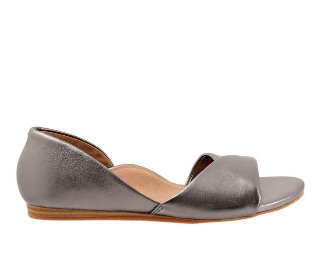 Women's Softwalk Cypress Sandals in Pewter color